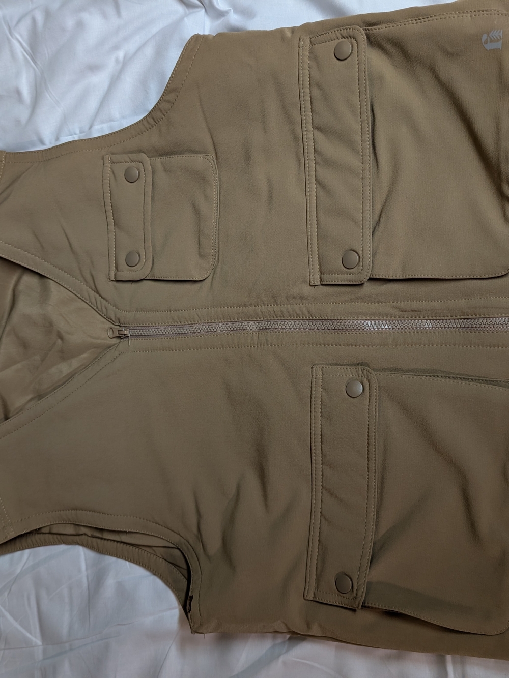 Bonobos Utility Vest in Tan with Snap Pockets